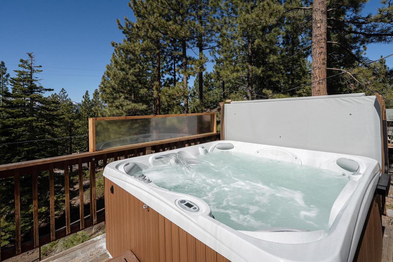 New Listing! All-Season Retreat w/ Private Hot Tub home Main image 2